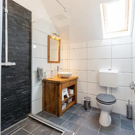 Kali Vineyard Estate * Köveskál